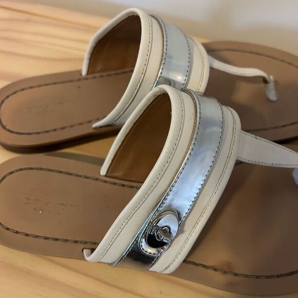 Coach Eileen Turn lock Slide Sandals Flip Flops white Silver Womens Size 9 money - Picture 7 of 12